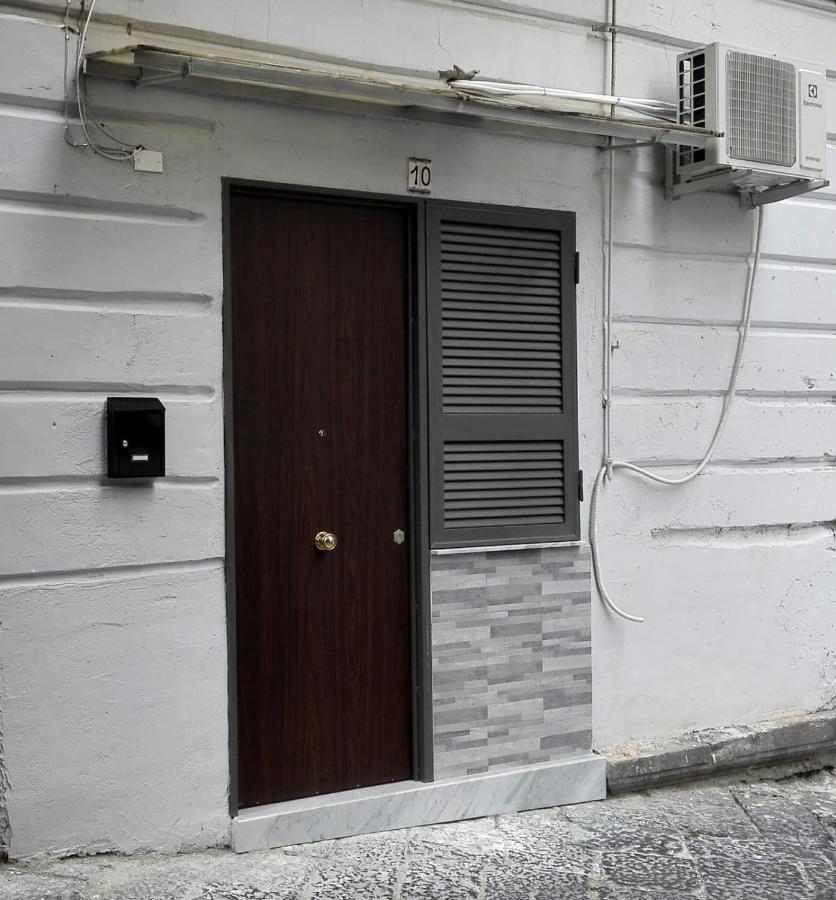 Don Vittorio Home Napoli Bagian luar foto