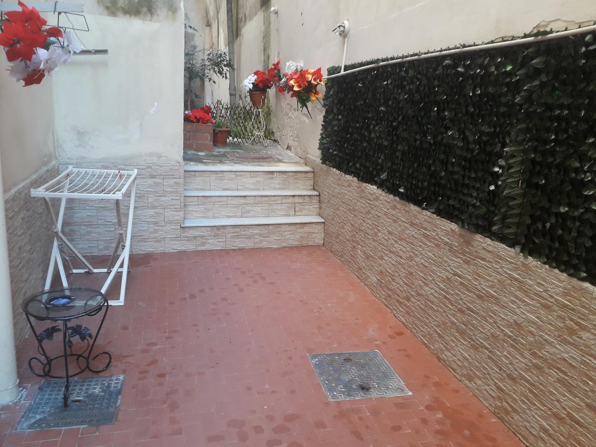 Don Vittorio Home Napoli Bagian luar foto